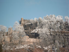 Burg und Kloster Oybin im Winter